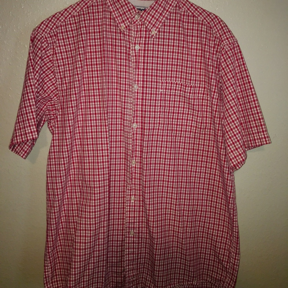 Red/White Plaid Button Down‼️🔥